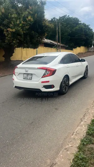 Honda Civic EX-L 4dr Sedan (1.5L 4cyl) 2017 White
