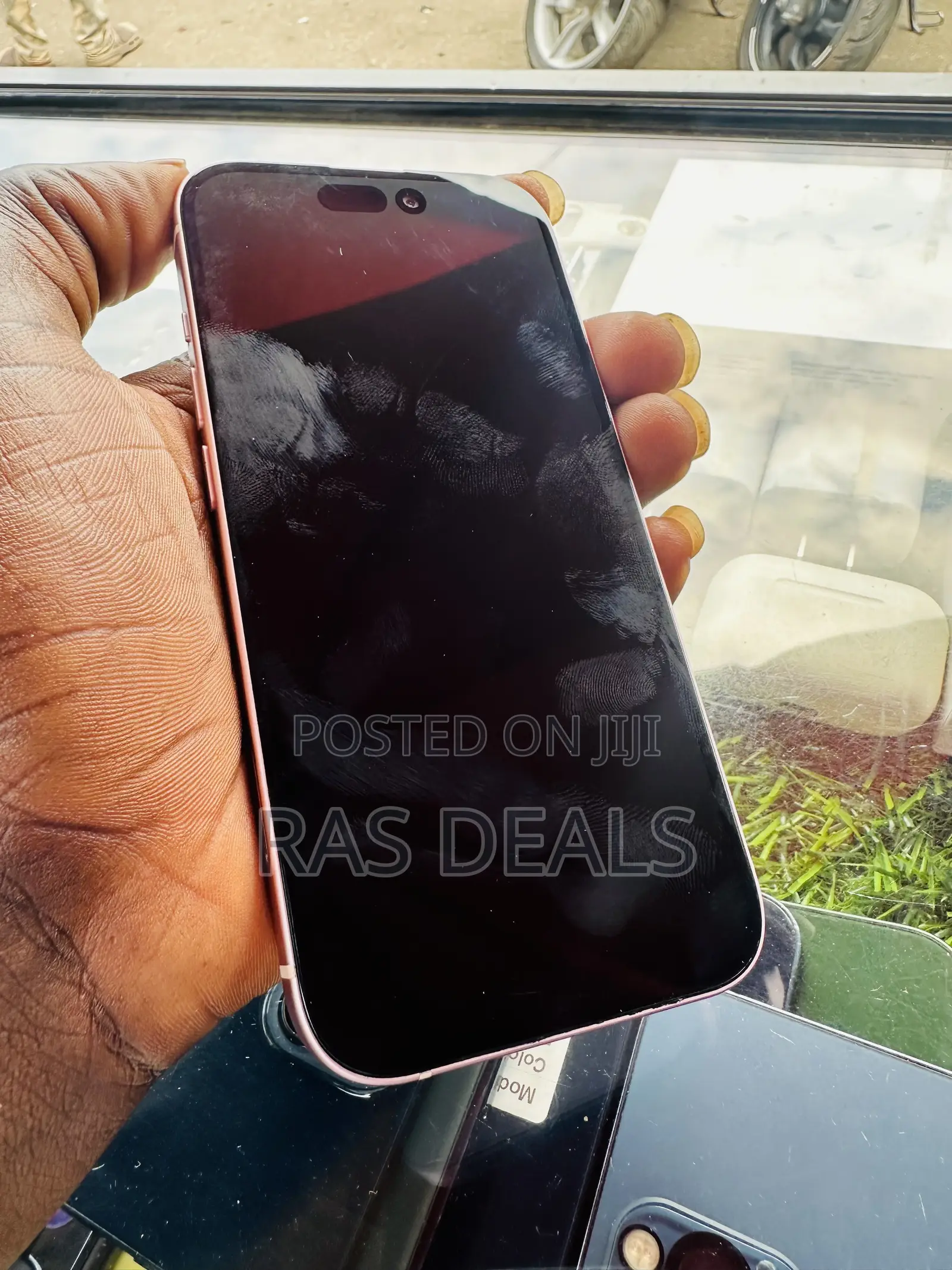 Apple iPhone 15 128 GB Pink