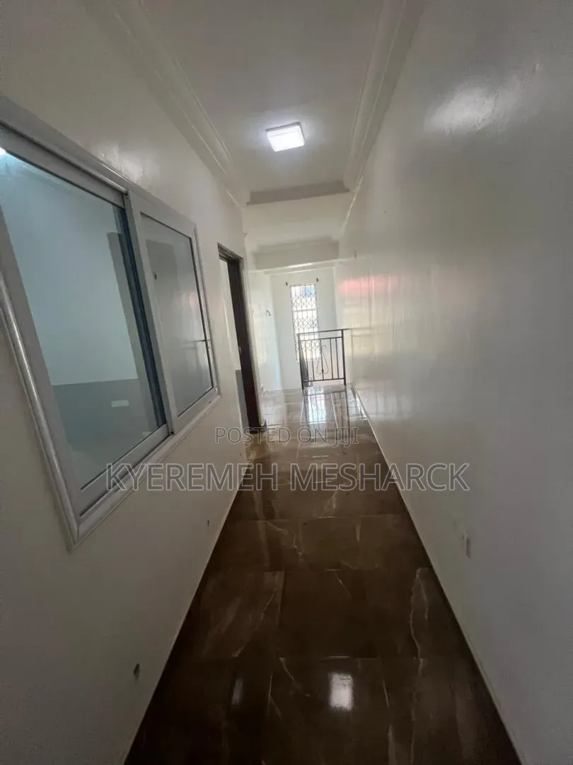 3bdrm Duplex in North Legon Hills, Pentecost for rent
