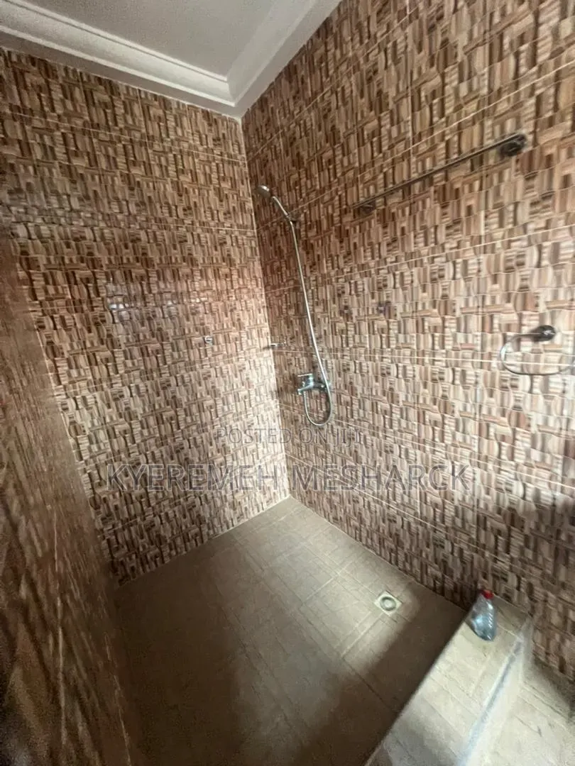 3bdrm Duplex in North Legon Hills, Pentecost for rent