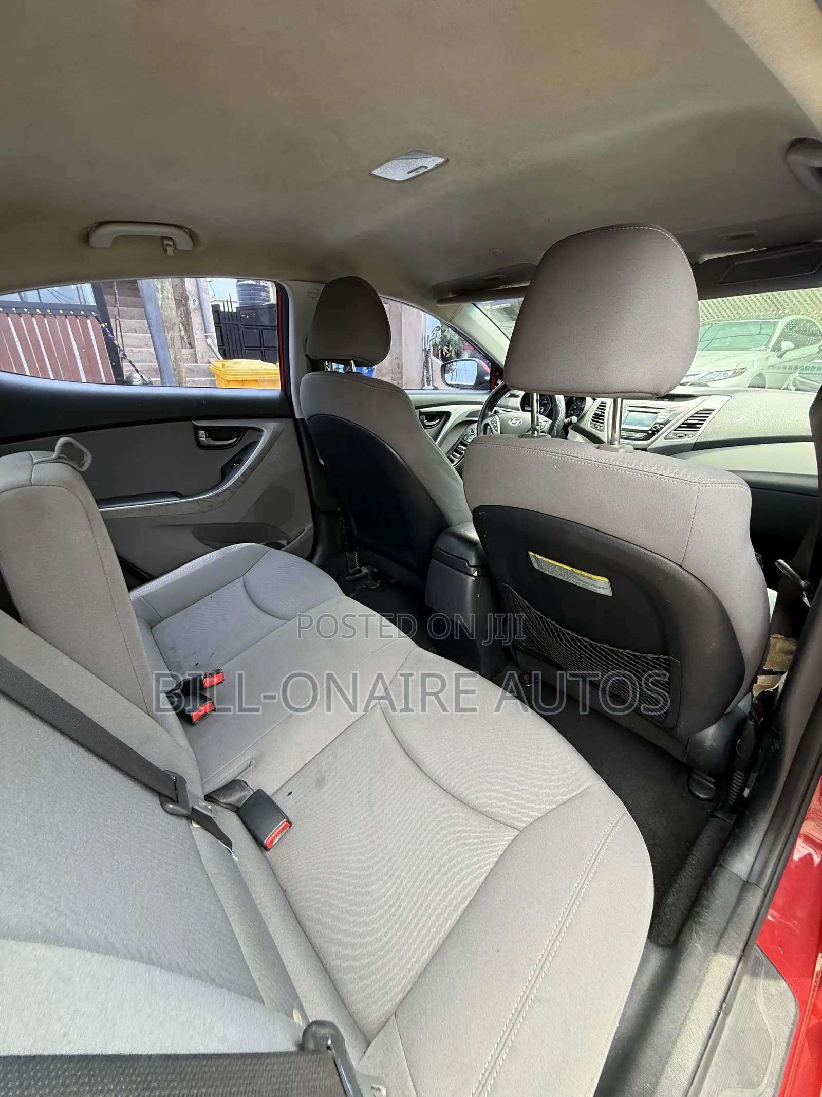 Hyundai Elantra SE 4dr Sedan (1.8L 4cyl 6A) 2015 Red