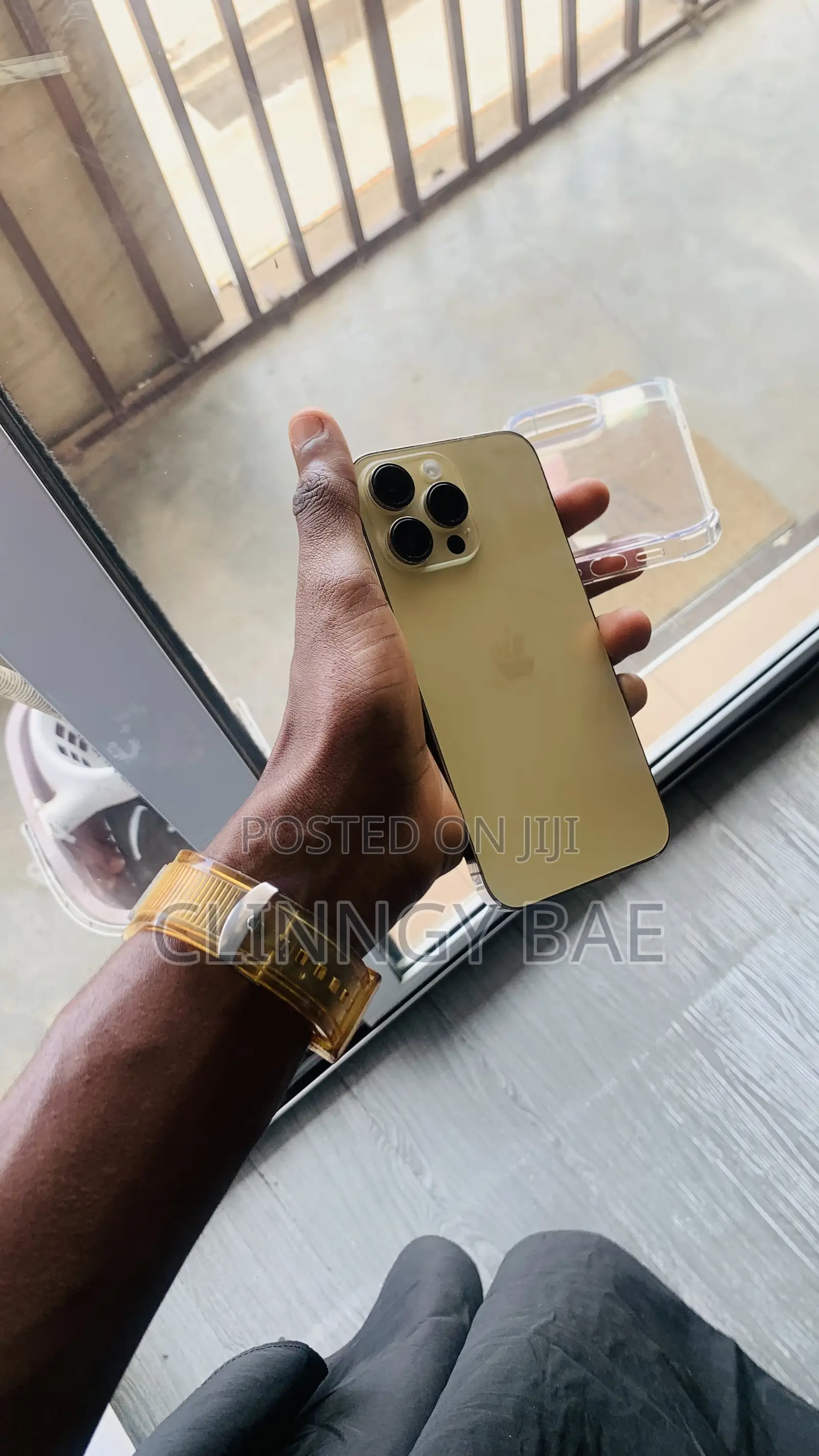 Apple iPhone 14 Pro Max 256 GB Gold