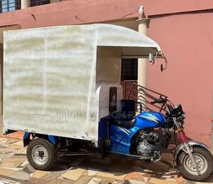 Royal Motorcycle 2018 Blue