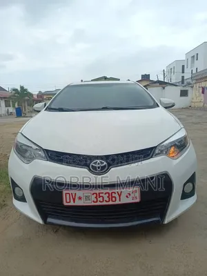 Toyota Corolla S Plus 4dr Sedan (1.8L 4cyl Manual) 2016 White
