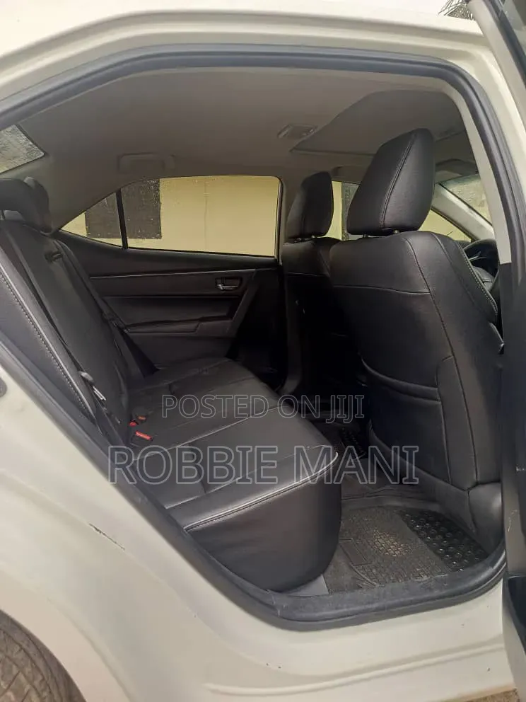 Toyota Corolla S Plus 4dr Sedan (1.8L 4cyl Manual) 2016 White