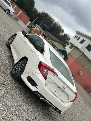 Honda Civic EX 4dr Sedan (2.0L 4cyl) 2017 White