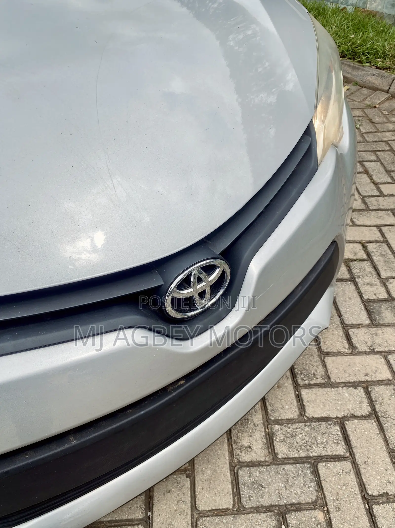 Toyota Corolla 2016 Silver