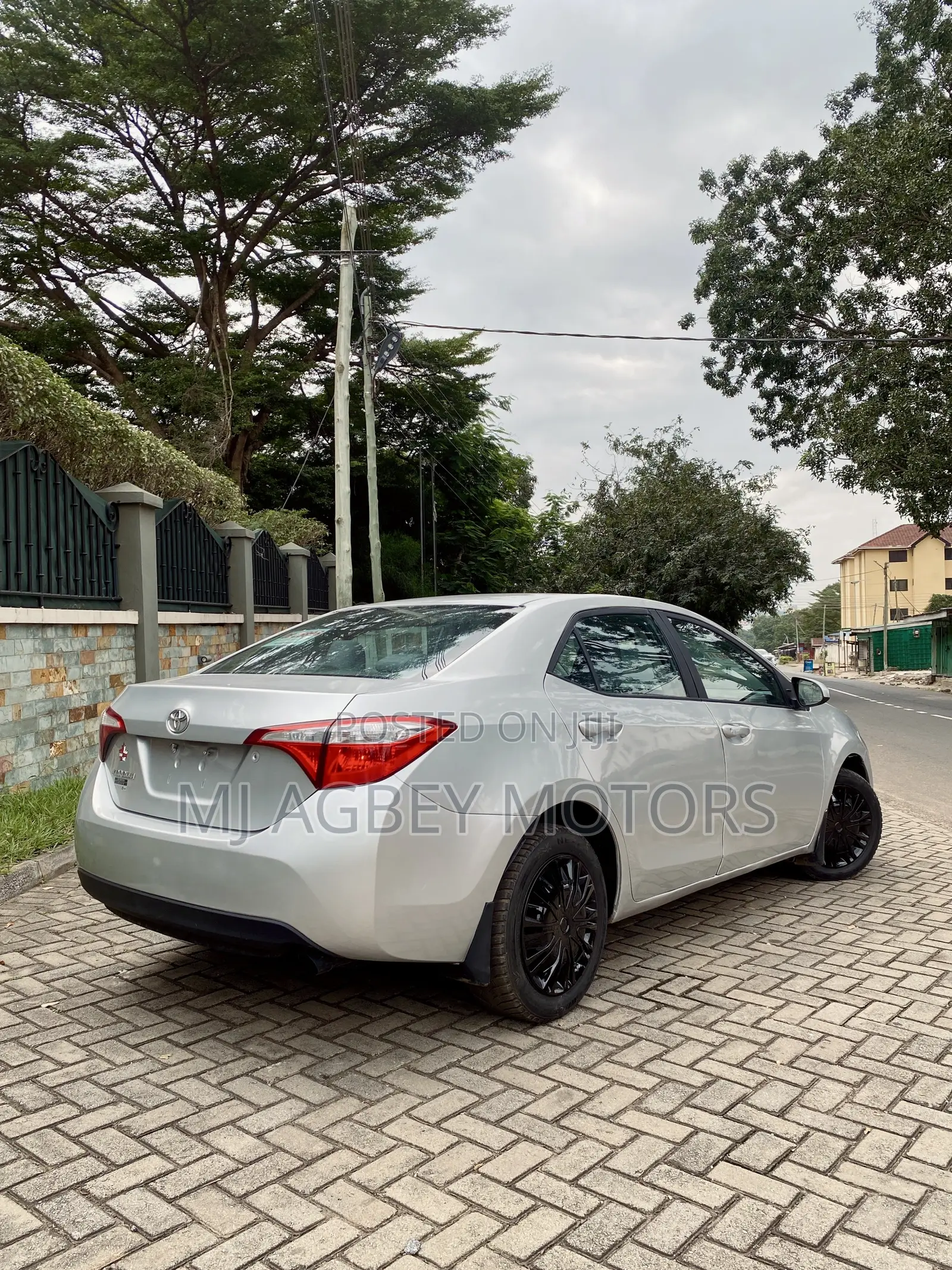Toyota Corolla 2016 Silver