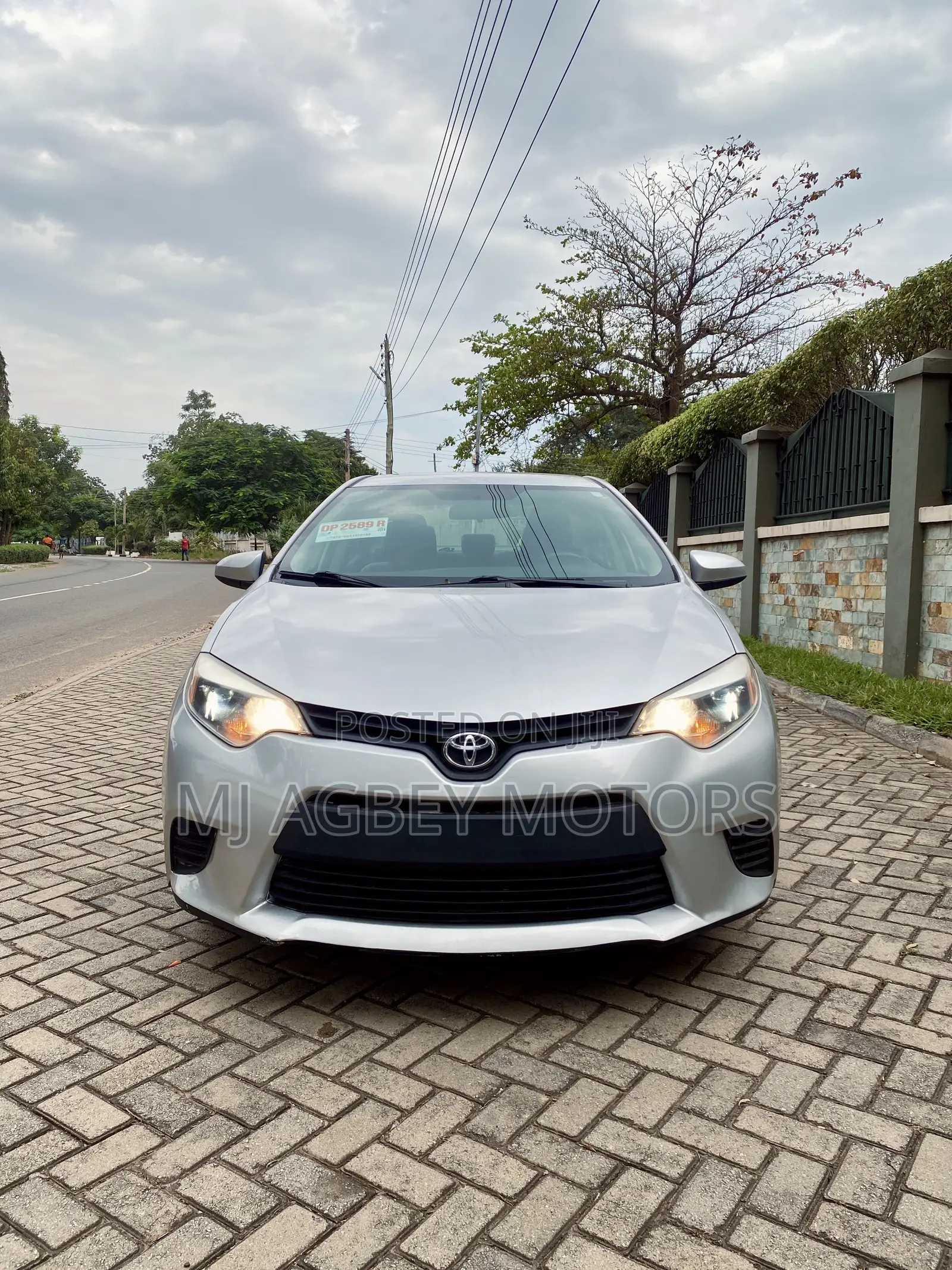 Toyota Corolla 2016 Silver
