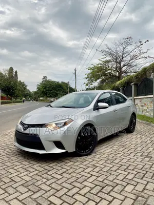 Toyota Corolla 2016 Silver