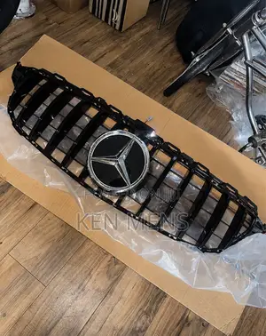 Mercedes Benz Top Shelves