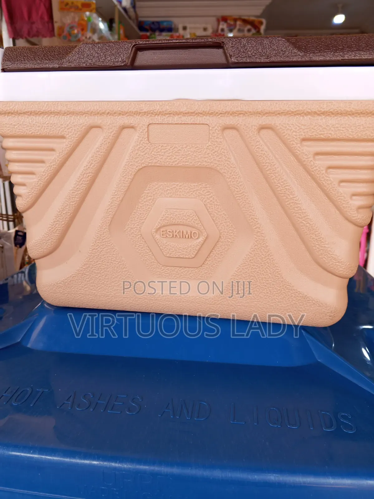 Quality Eskimo Ice Chest Cooler
