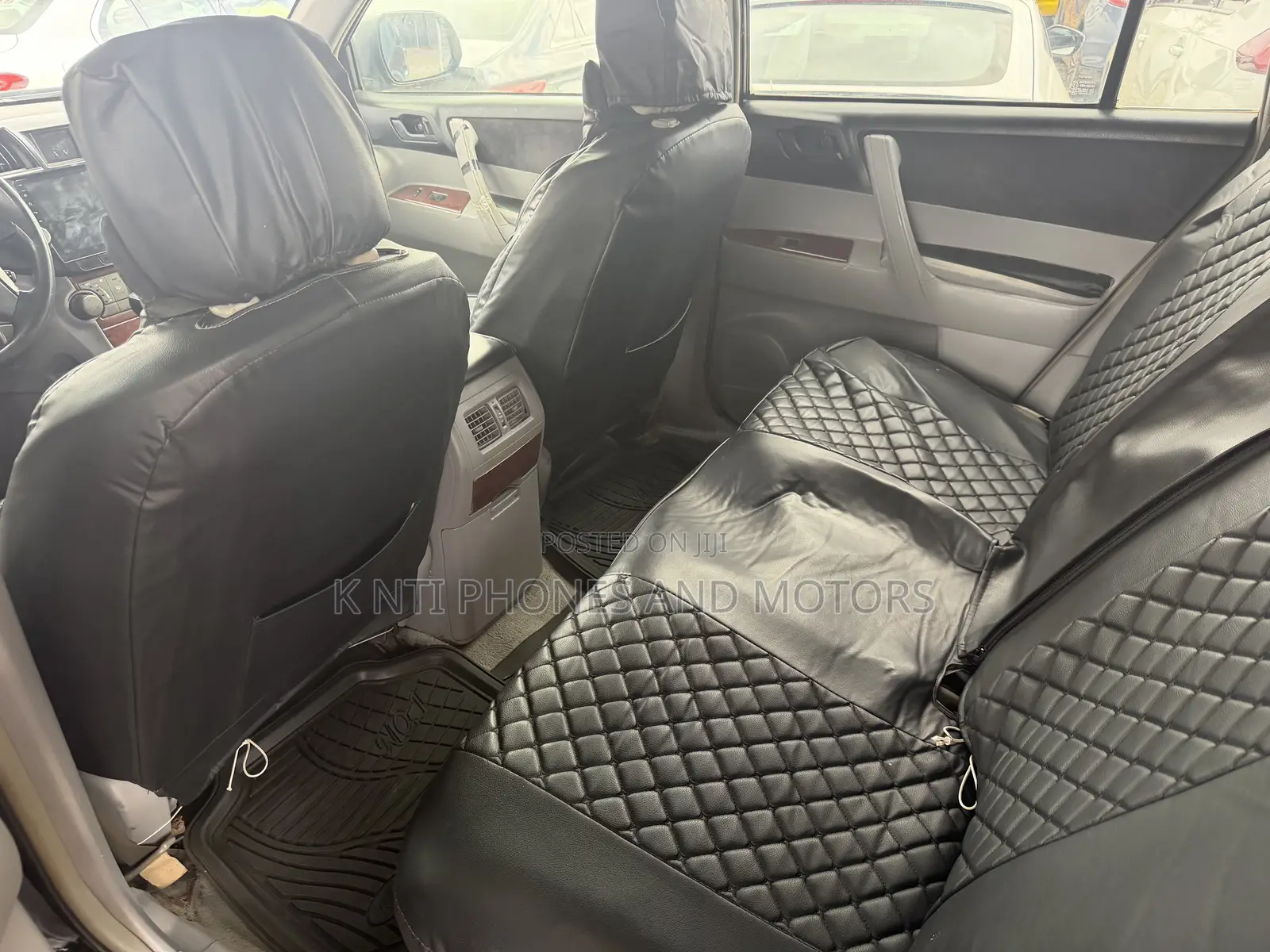Toyota Highlander Limited 2010 Black