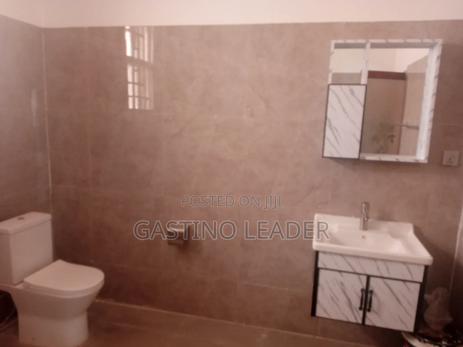 1bdrm Apartment in Ashongman Estate, Police Station for rent