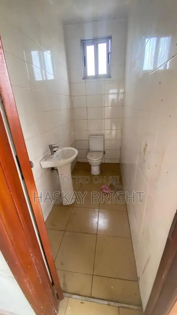 450 SQM Commercial Office Space for Rent at Achimota