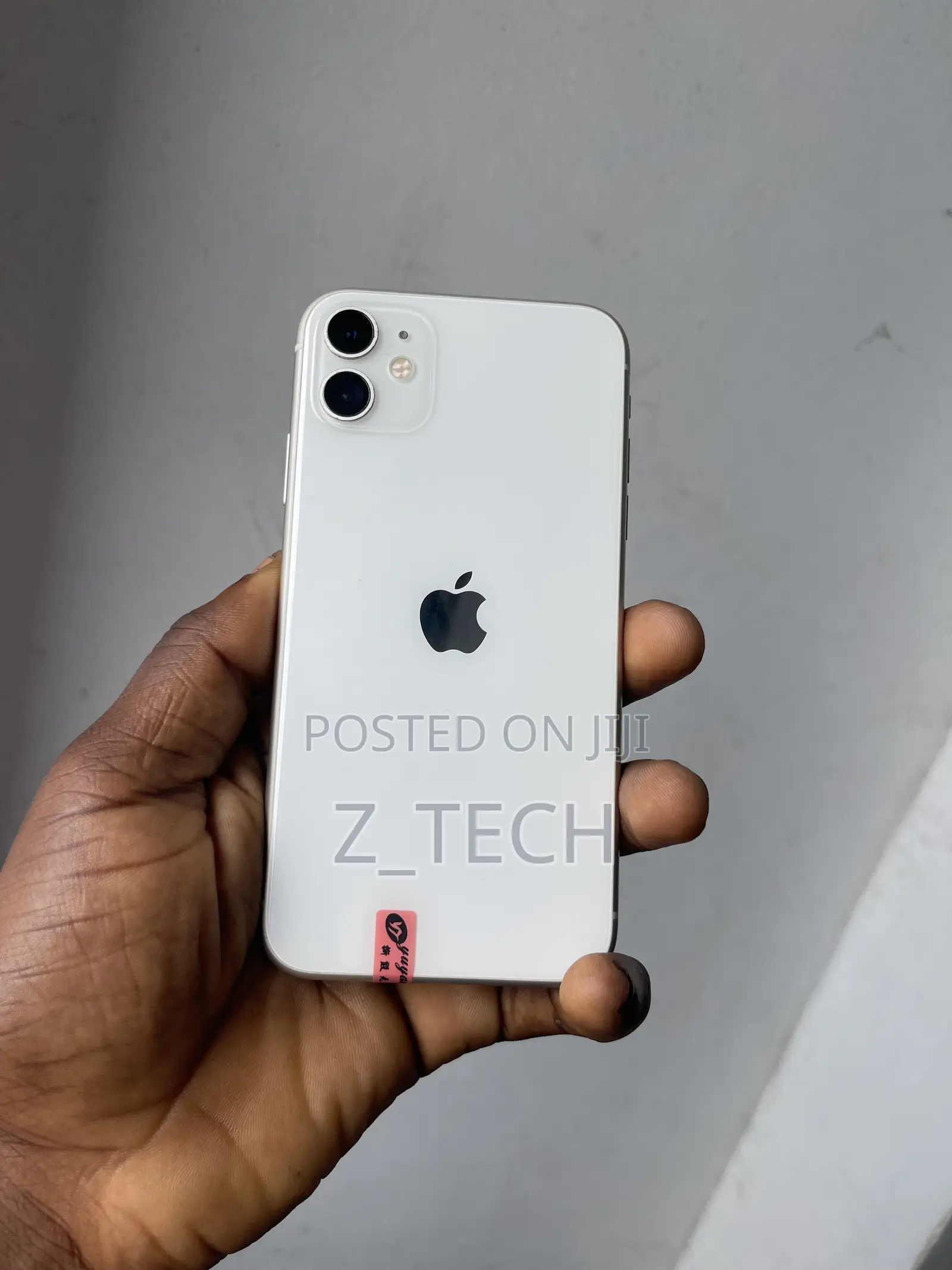 New Apple iPhone 11 128 GB White