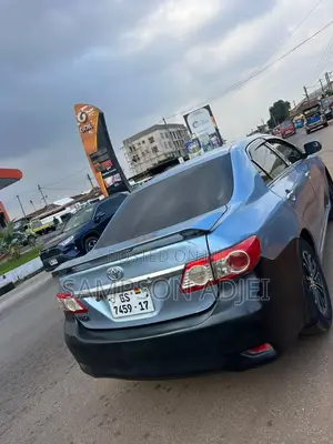 Toyota Corolla 2012 Blue