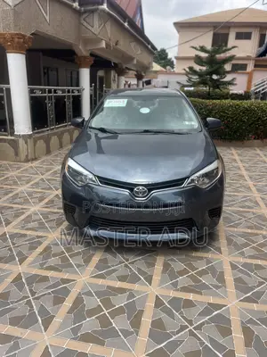 Toyota Corolla LE 4dr Sedan (1.8L 4cyl CVT) 2016 Gray
