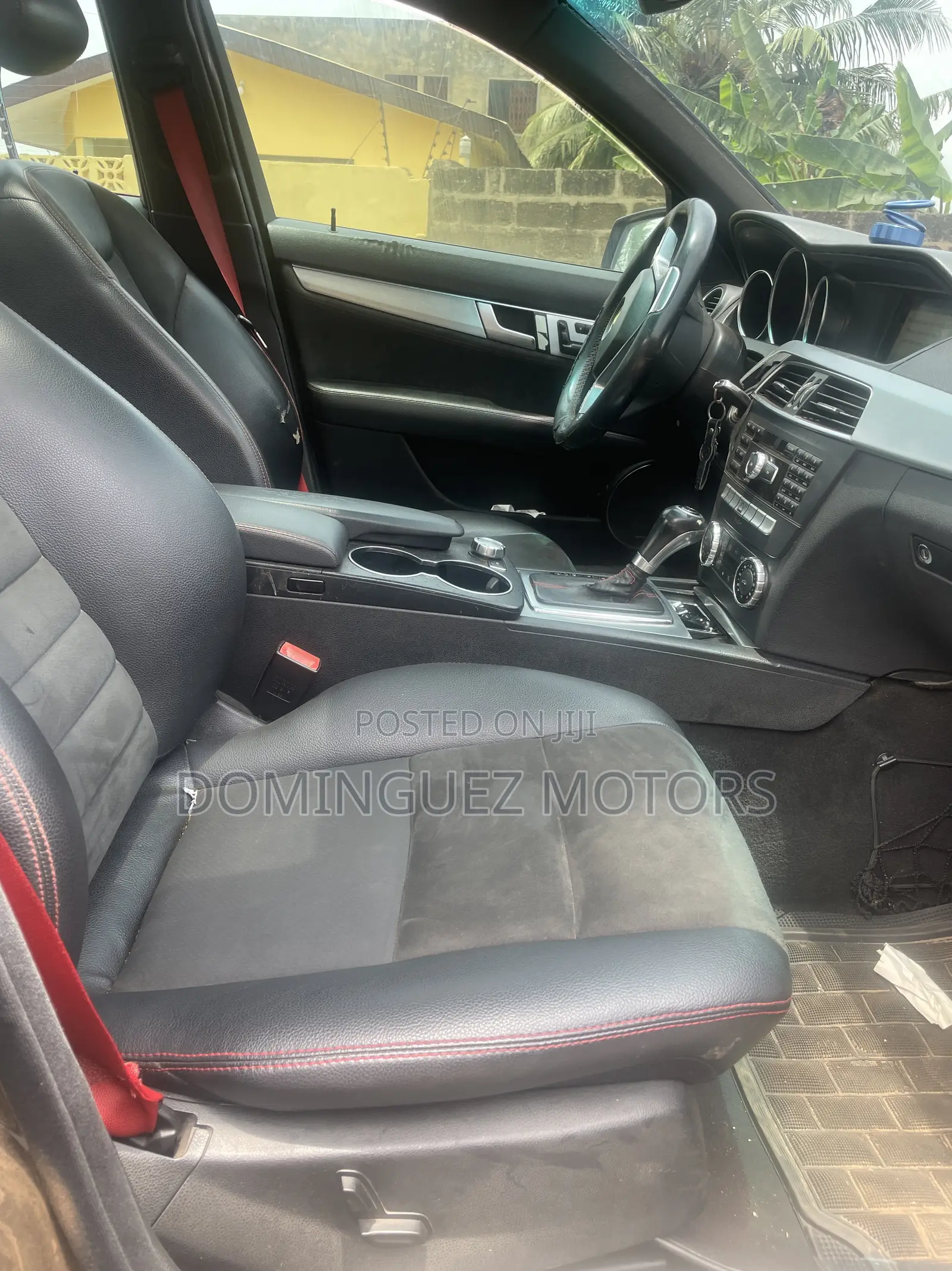 Mercedes-Benz C250 2013 Black