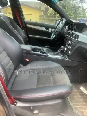 Mercedes-Benz C250 2013 Black