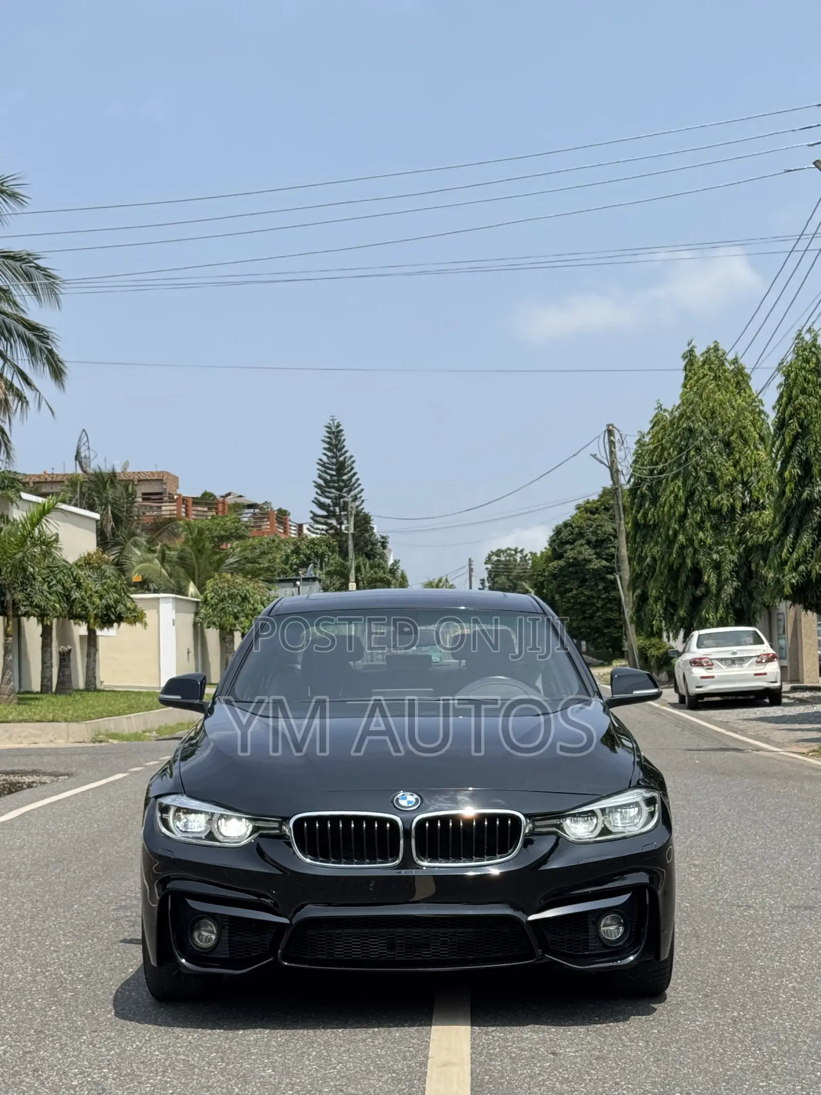 BMW 330i 2018 Black
