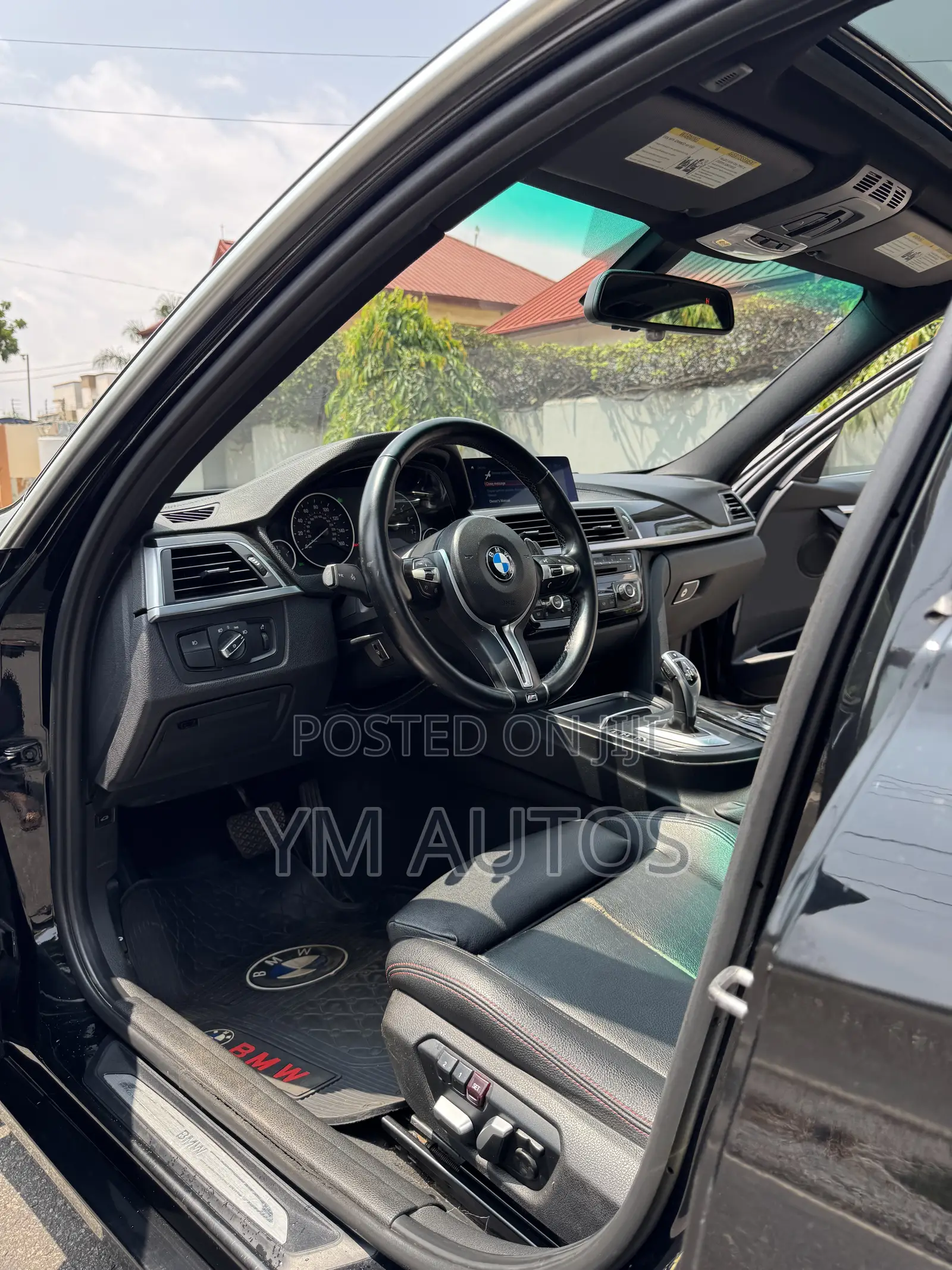 BMW 330i 2018 Black