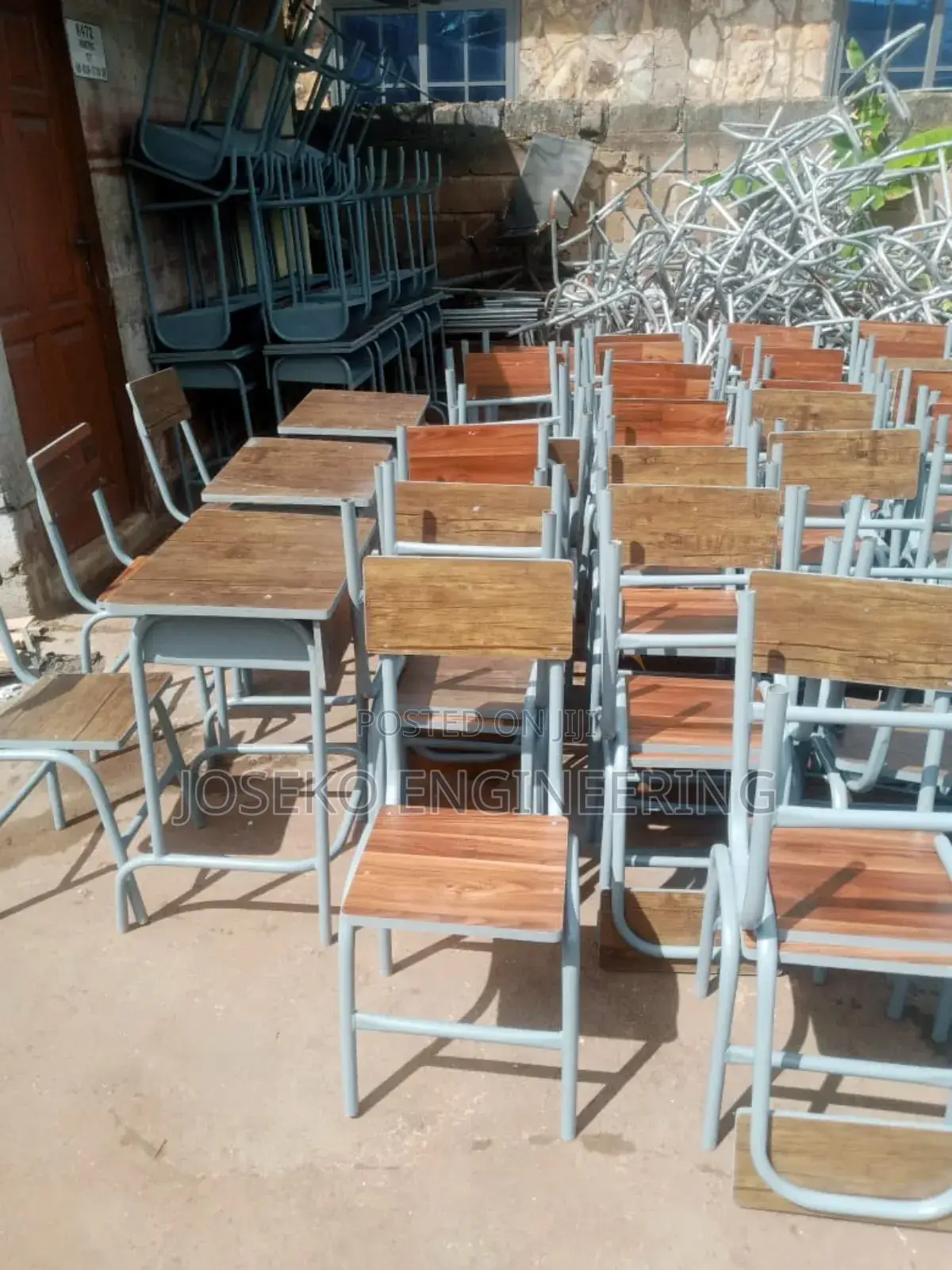 Sschool Chair