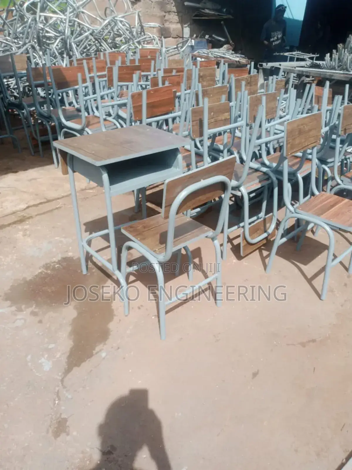 Sschool Chair