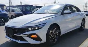Hyundai Elantra 2025 White