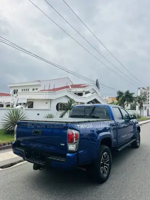 Toyota Tacoma TRD Sport 2021 Blue