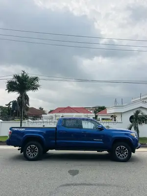 Toyota Tacoma TRD Sport 2021 Blue