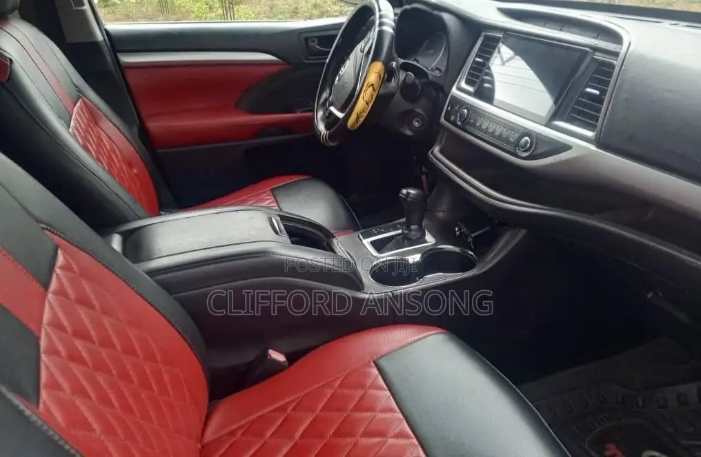 Toyota Highlander LE 4x2 (2.7L 4cyl 6A) 2016 Red