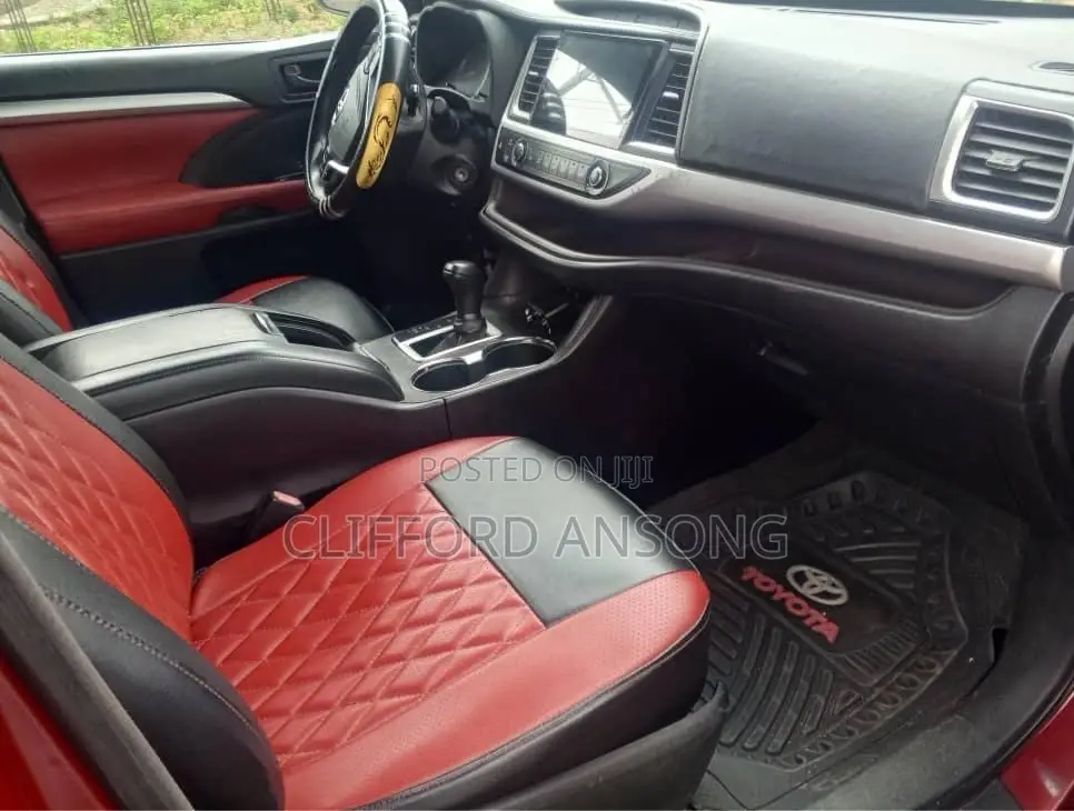 Toyota Highlander LE 4x2 (2.7L 4cyl 6A) 2016 Red