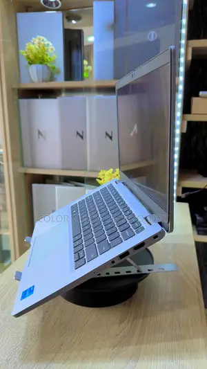 Laptop Dell Latitude 5320 16GB Intel Core i5 SSD 256GB