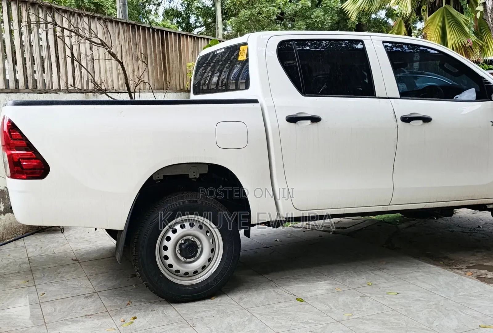 New Toyota Hilux 2025 White