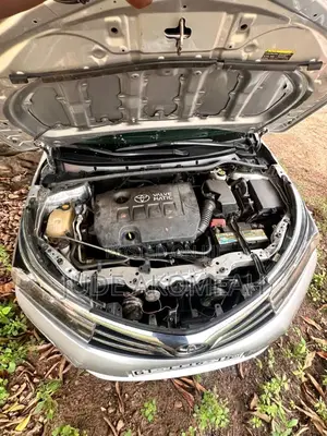 Toyota Corolla LE Eco Plus 4dr Sedan (1.8L 4cyl CVT) 2015 Silver