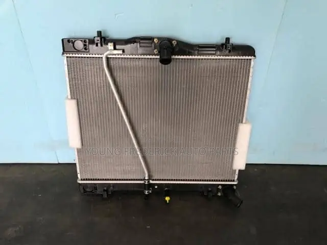2012 2014 2015 2016 Toyota HiAce Radiator/Water Tank
