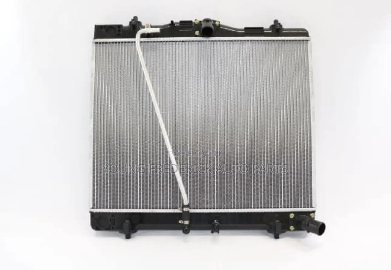 2012 2014 2015 2016 Toyota HiAce Radiator/Water Tank