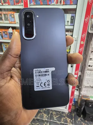 Infinix Hot 70 128 GB Black