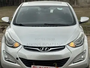 Hyundai Elantra 2015 Silver