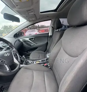 Hyundai Elantra 2015 Silver