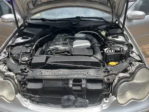 Mercedes-Benz C180 2001 Silver