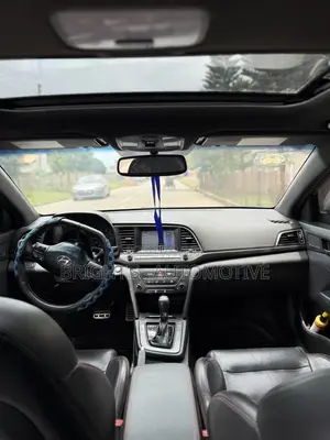 Hyundai Elantra Sport 2018 Silver