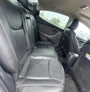 Hyundai Elantra 2013 White