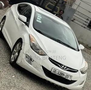 Hyundai Elantra 2013 White