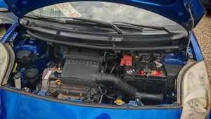 Toyota Vitz 2010 Blue