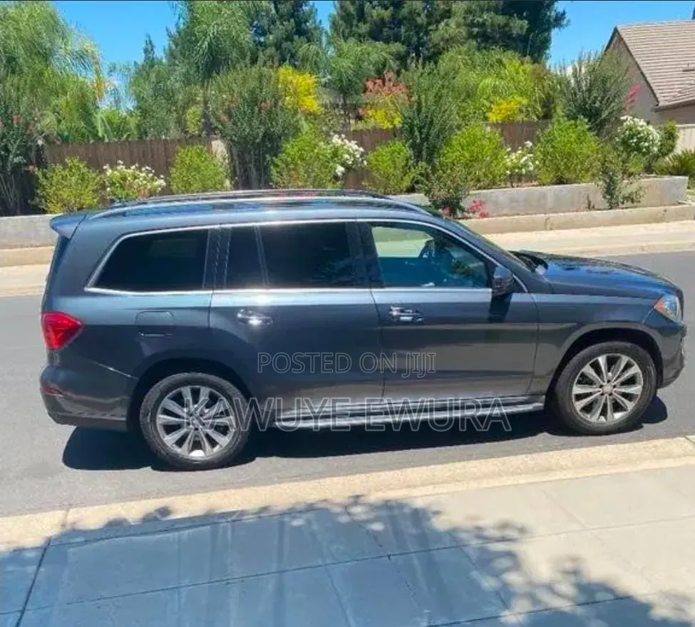 Mercedes-Benz GL-Class 2015 Blue