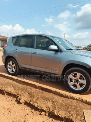 Toyota RAV4 180 2006 Green