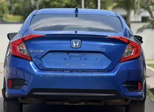 Honda Civic 2019 Blue