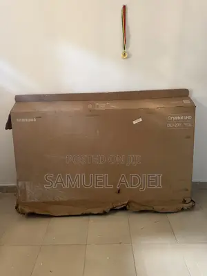 Samsung TV 75 Inches